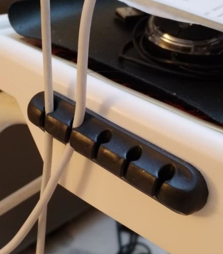 Silicone Cable Organizer Clip 5-Slot | Desk Wire Cord Holder USB Charger Cable - 第 9/9 張圖片
