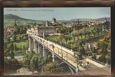 Bern BE Kornhausbruecke Stadttheater Aare Strassenbahn Pferdekutsche