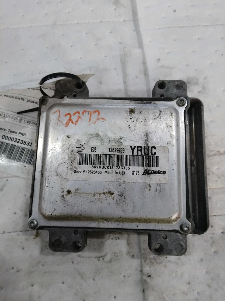 Módulo de control del motor usado (ECM) se adapta a: Chevrolet Tahoe 2009 control electrónico M Foto 2 de 4