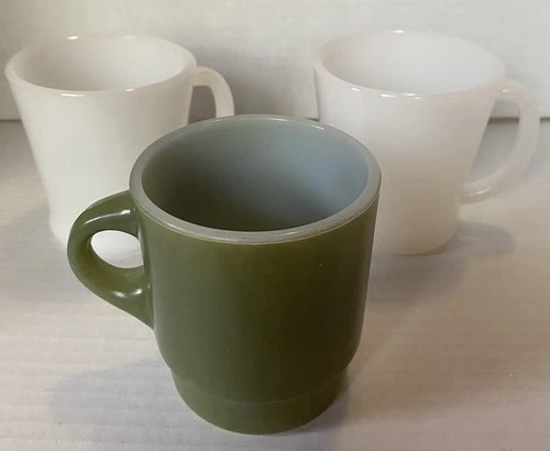Vintage COFFEE Cups MUGS Lot 3 Milk GLASS & Fire-king AVOCADO Matte GREEN - Nice