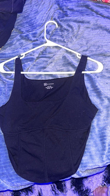 No Boundaries Women s Black Knit Square Neck Sleeveless Stretch Tank Top L