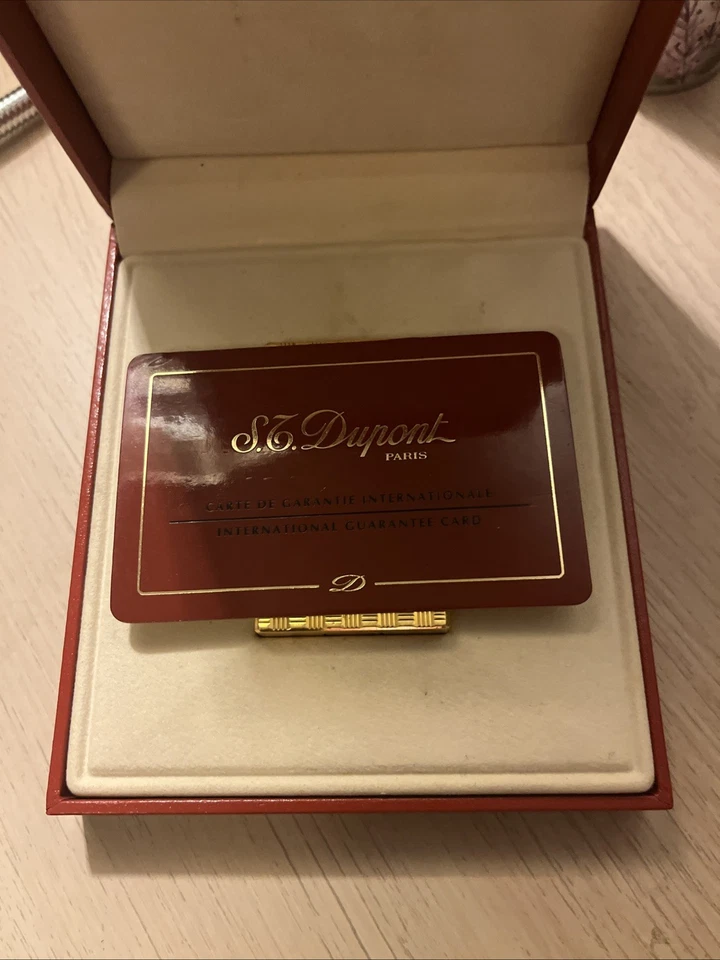 S.T. Dupont Ligne 2 Feuerzeug mit vertikalen Linien, Full Set, Neuwertig - Bild 3 von 4