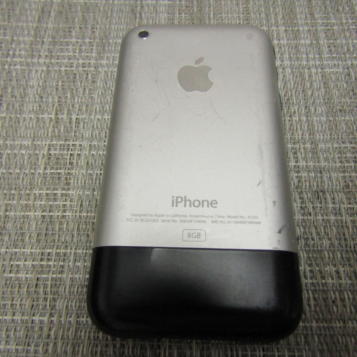 iPhone - onebrid s-l1200.jpg