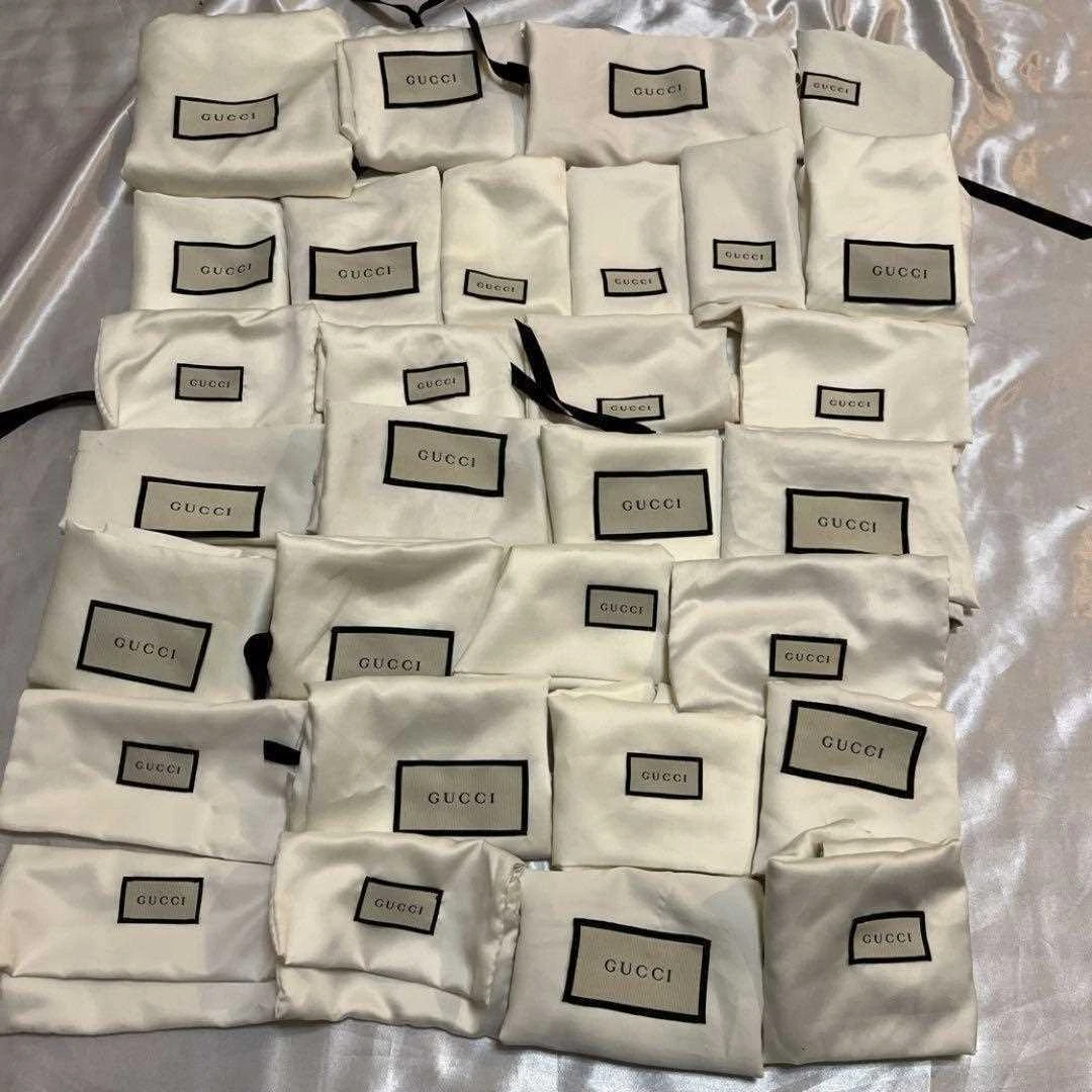 GUCCI Gucci Sac de Rangement Sac à Cordon Blanc 30 Pièces Unisexe Occasion du Japon