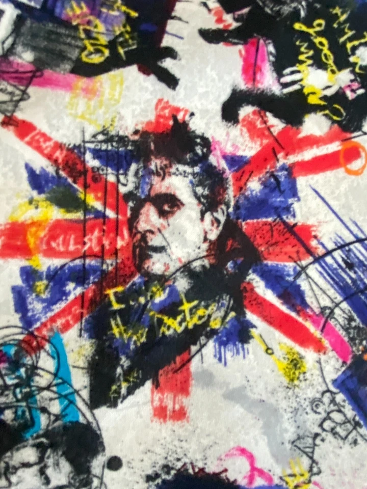 Dr Who ~ Cotton Graffiti Toss Quilt Fabric Remnant 20" x 15" - Image 3 of 4