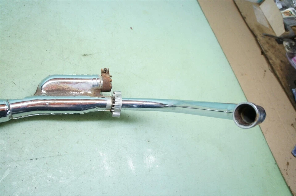 Suzuki GS700 GS 700 ES E/ES 1984-1985 Right Muffler Pipe Exhaust *2092 - Image 4 of 4