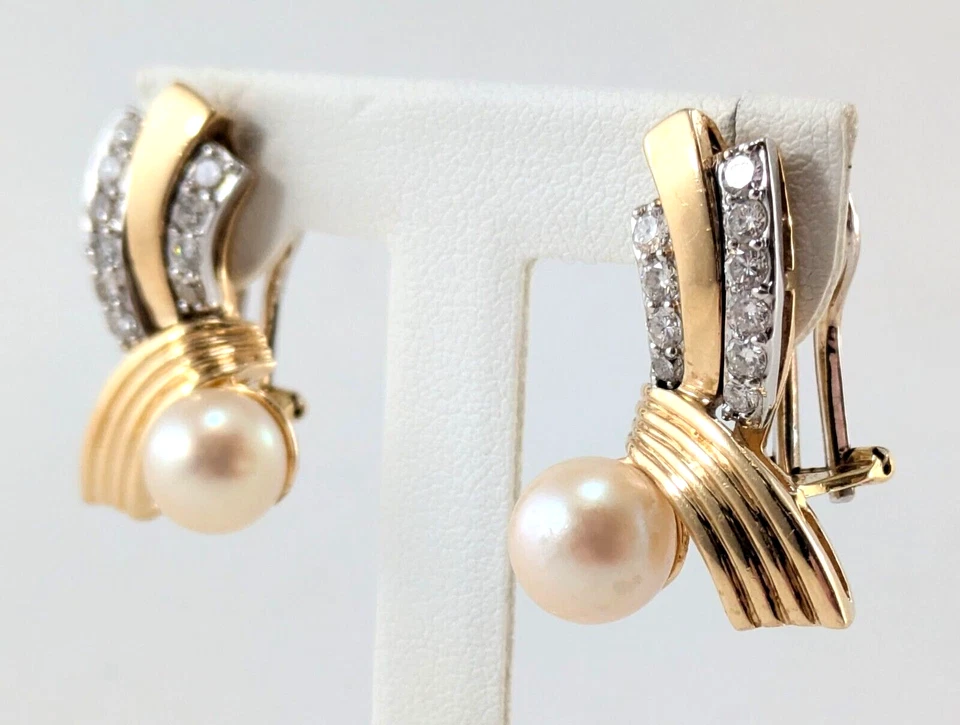 14K Two Tone Yellow and White Gold Approx .50 Ct Diamond and 8mm Pearl Earrings - Image 2 of 4