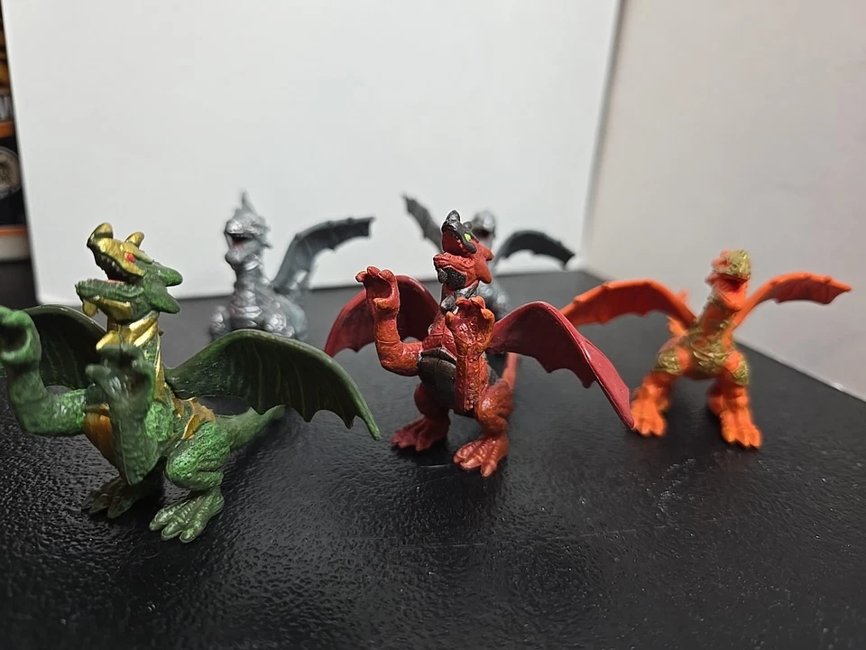 Mega Bloks Dragons Universe LOT of 5 - Vintage Armored Dragons Minature D&D - Image 2 of 4
