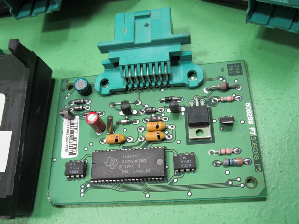 CHEVY EXPRESS GMC SAVANNA VAN 2500 3500 MÓDULO DE CUBAS ANTIRROBO BLOQUEO DE PASO 19352771 Foto 3 de 4