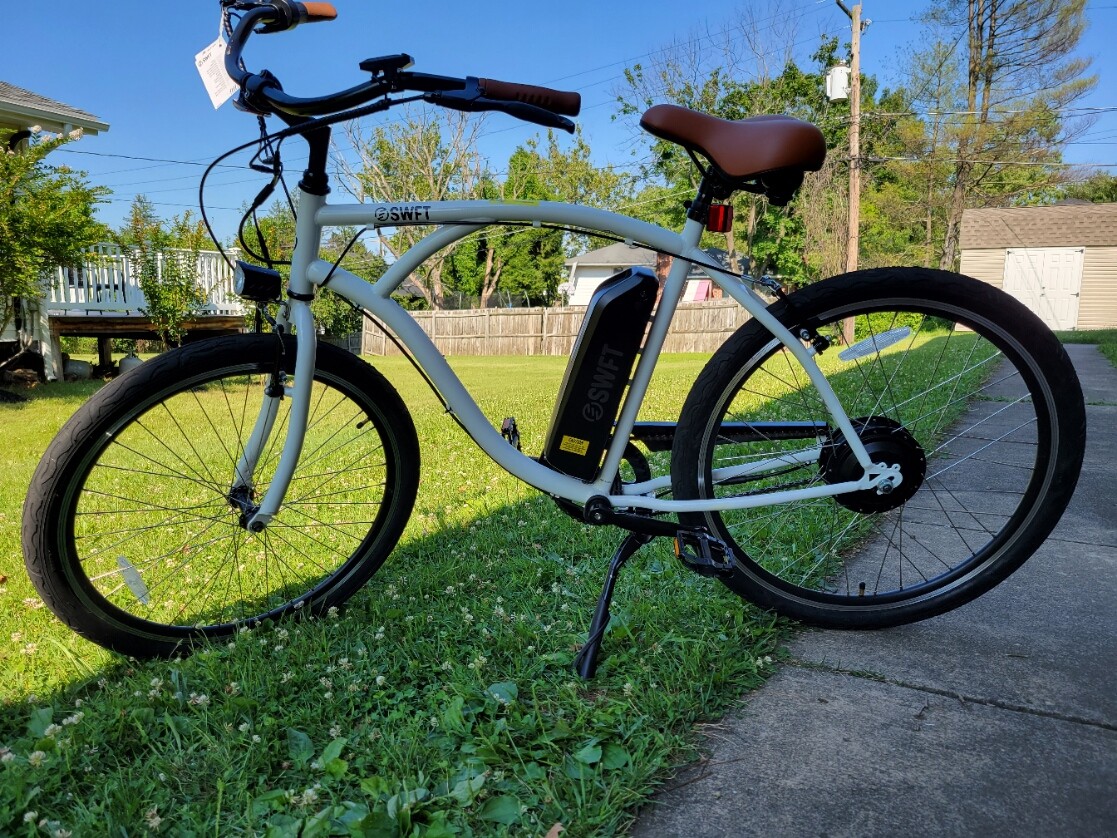 SWFT - FLEET eBike w/ 37.2mi Max Operating Range & 19.8 mph Max Speed - White