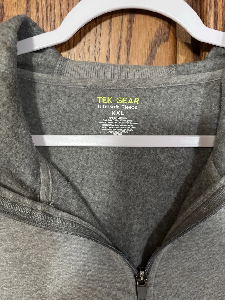 Tek Gear Women's Hooded Jacket Size XXL Gray, Full Zip - Image 2 of 4