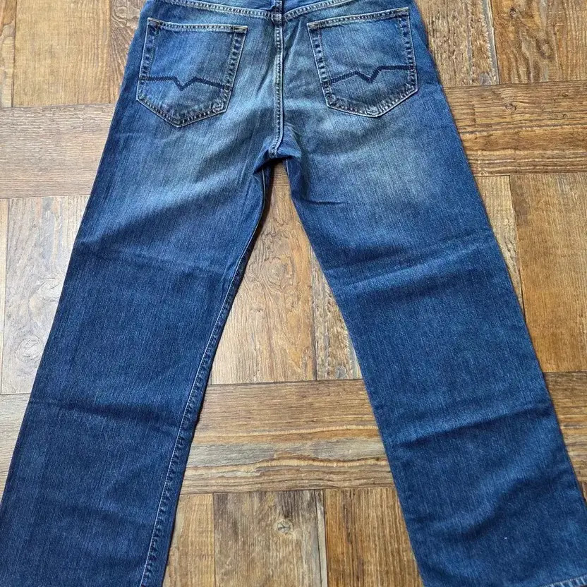 Hugo Boss Men's Denim Jeans 32 Waist - Clean, Pre-Owned thumbnail 6