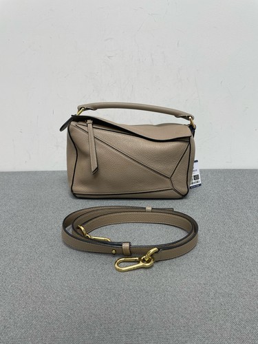 Loewe Puzzle Small Sand Beige Grained Calf Leather Top Handle Crossbody Duty Pai