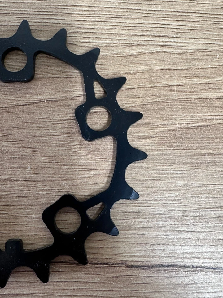 Piezas de bicicleta retro nuevo en caja anillo de cadena Race Face 20T 58BCD 8/95 negro Foto 3 de 4