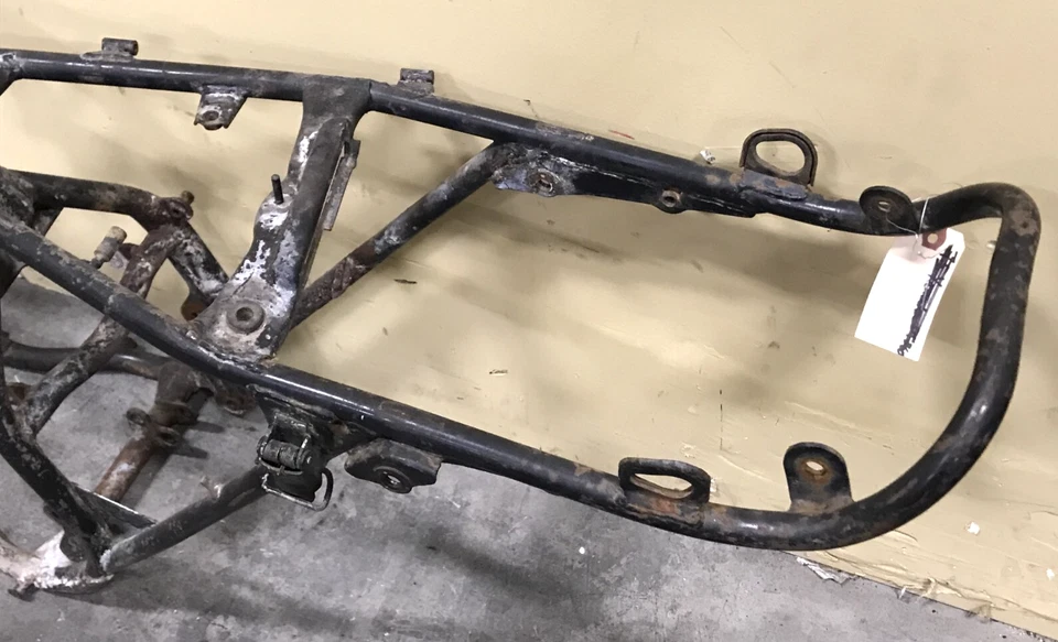 70 71 Yamaha RT1 360 OEM cuadro chasis carrocería subchasis base Foto 3 de 4