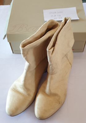 WOMENS BAT ANKLE BOOTS NO. 39 COLOSSAL OFFER LITTLE USED REAL DEAL