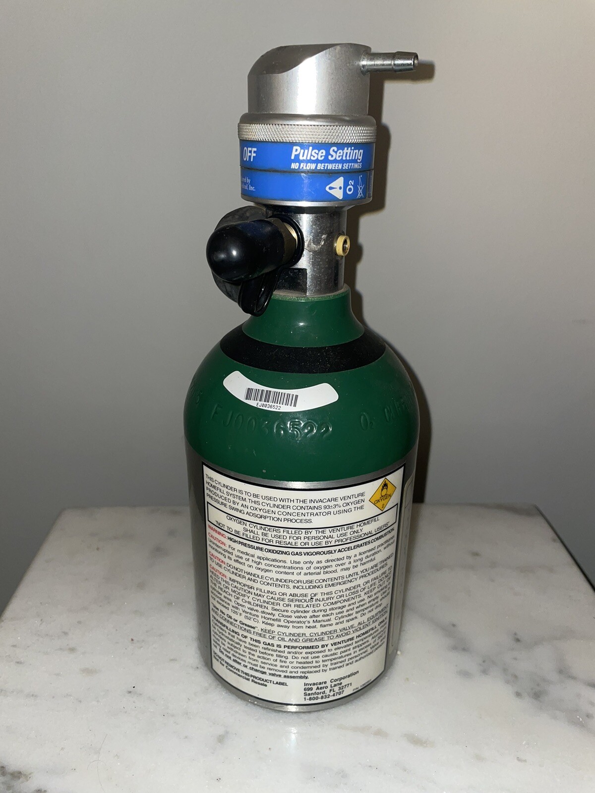 INVACARE HOMEFILL OXYGEN O2 TANK WITH BUILT IN CONSERVING REGULATOR