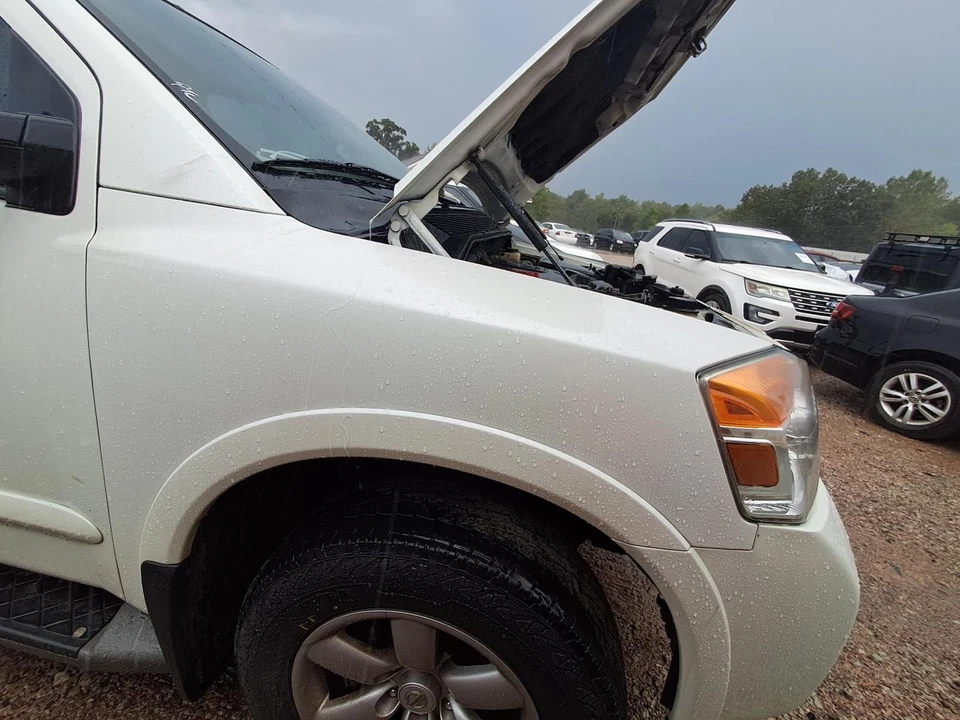 Used Front Right Fender fits: 2015 Nissan Armada Front Right Grade A Foto 2 de 4