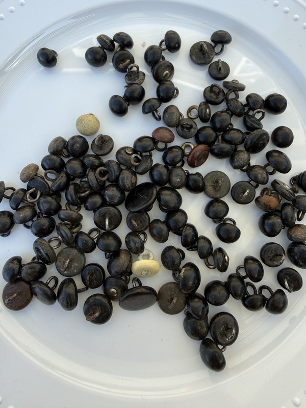RARE! 100+ Antique Vintage Black Shoe Buttons Metal Shank 8MM Bear Eyes
