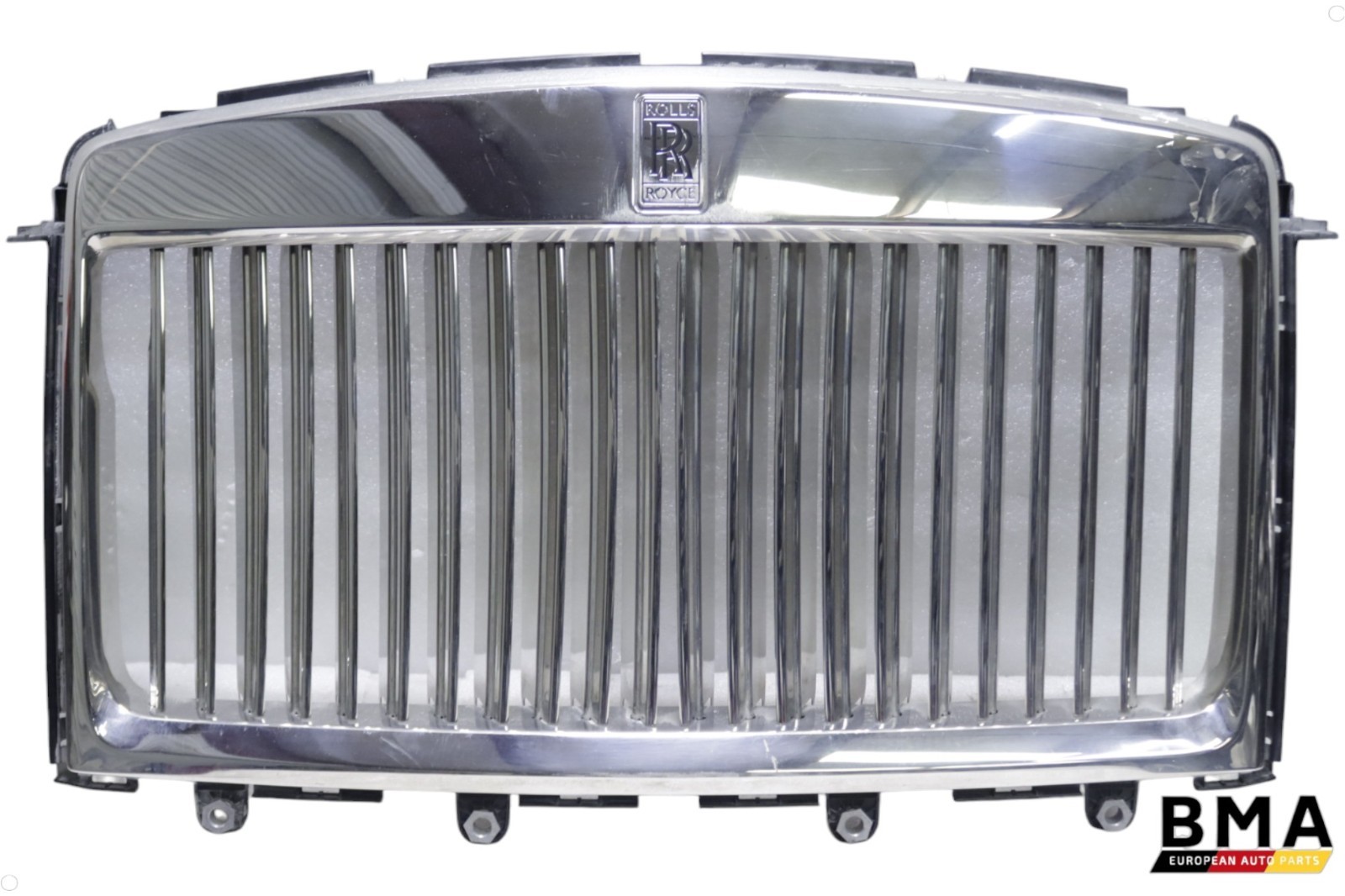 Rolls-Royce Cullinan Front Center Chrome Radiator Grille 2019 - 2023 OEM