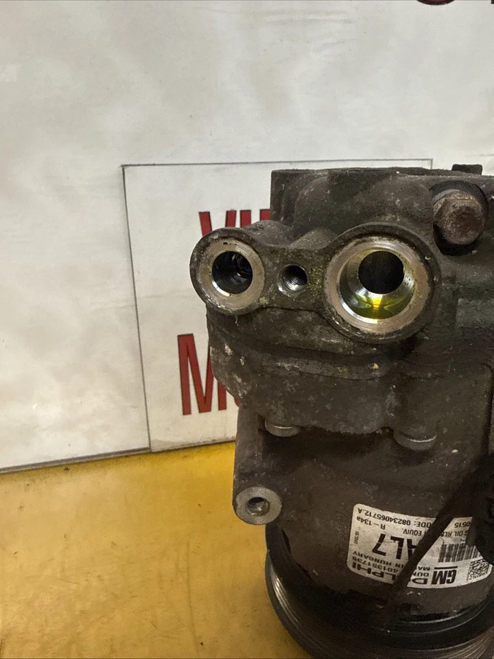 Vauxhall Astra GTC Air Con Compressor Pump AC 1.4 Petrol A14NEL 13450515 AL7 - Image 3 of 4
