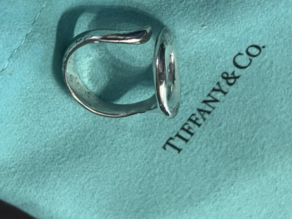 Tiffany & Co Silver Large Elsa Peretti Sevillana O Signet Ring Size 7.5 with Bag - Image 2 of 4