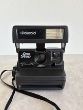 VINTAGE CLASSIC Poloroid Camera Instant Pictures