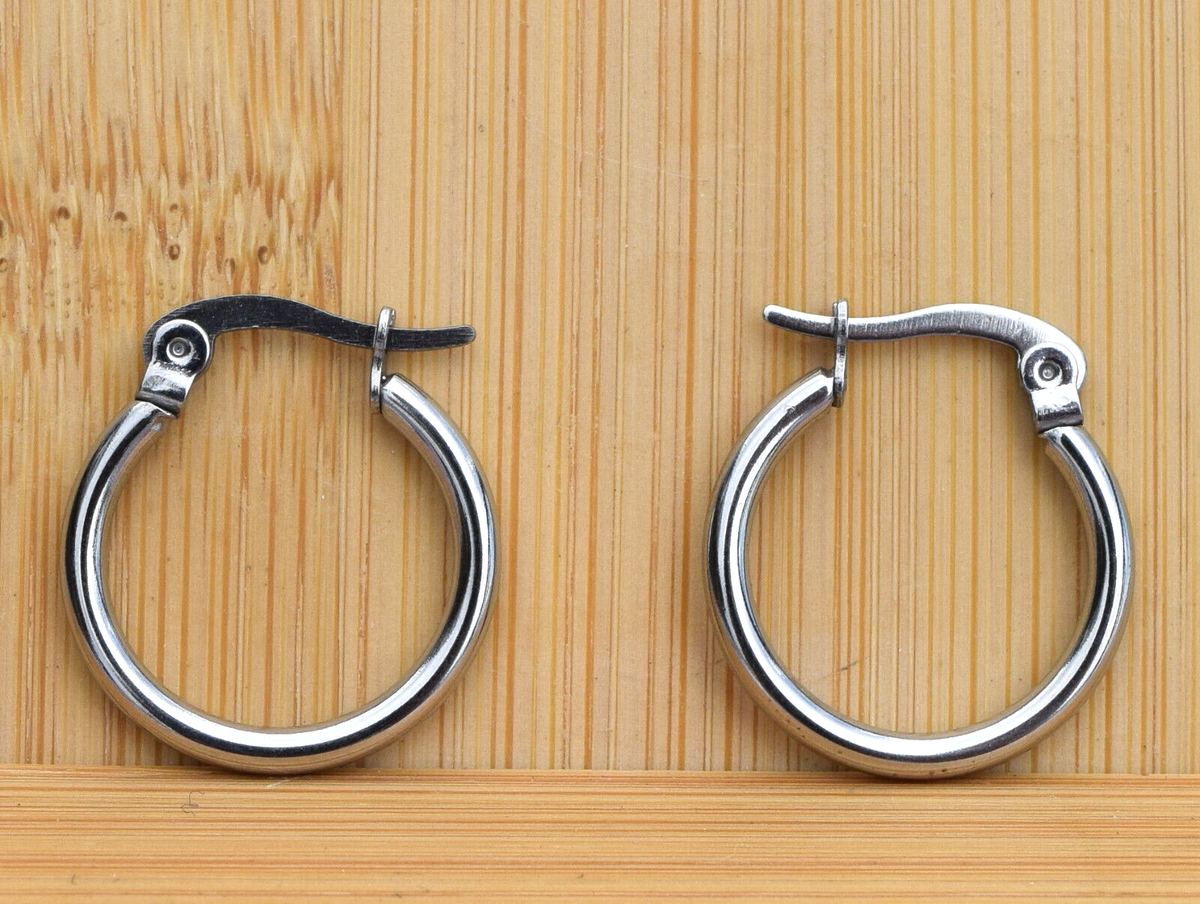 3/4 Inch Stainless Steel Hoop Earrings with English Lock Clasp