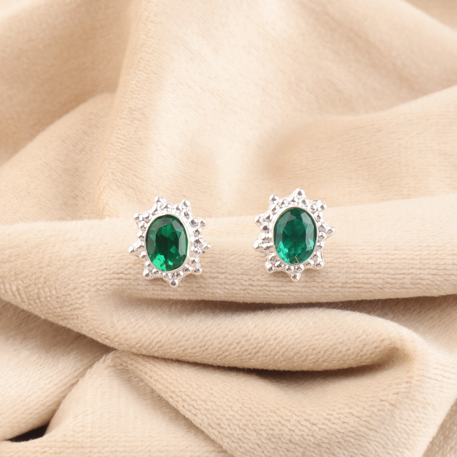 Green Emerald 925 Silver Mother Engagement Stud Earrings Trendy Unique