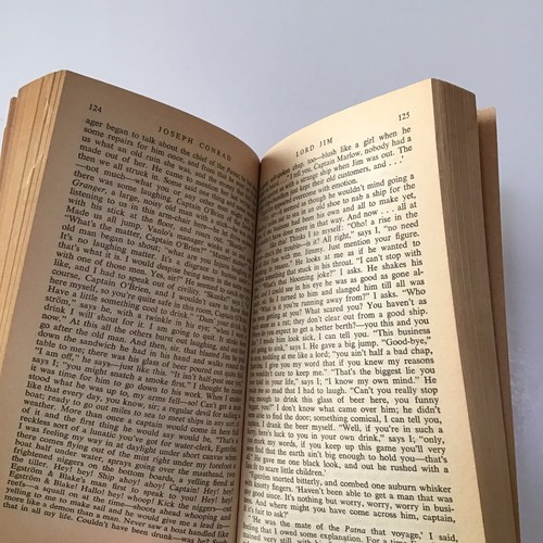 Lord Jim Joseph Conrad Bantam Classic 1965 Paperback Book Unabridged Modern - Picture 9 of 17
