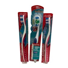 Colgate 360 Whole Mouth Clean Soft Ultra Compact Toothbrushes Lot of 3 New Seal