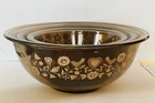 Vintage 1980's Pyrex Amber Festive Harvest Brown Glass Mixing Bowls 322 323 325