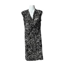 Chaps Women’s Small Dress Black Sleeveless Stylish Trendy Knee Length