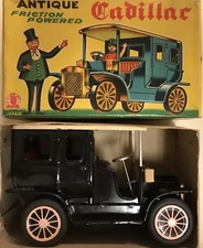 NOS CRAGSTAN SSS INT'L ANTIQUE CADILLAC TIN FRICTION DRIVEN MODEL NIB