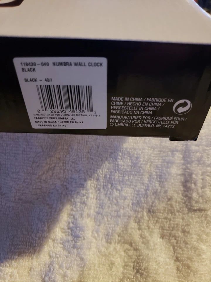 Reloj de Pared Umbra 32.25 Pulgadas Numbra Personalizable Modelo 118430-040 Foto 4 de 4