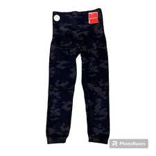 NWT Women  s Spanx Camouflage High Rise Cropped Leggings Size Small