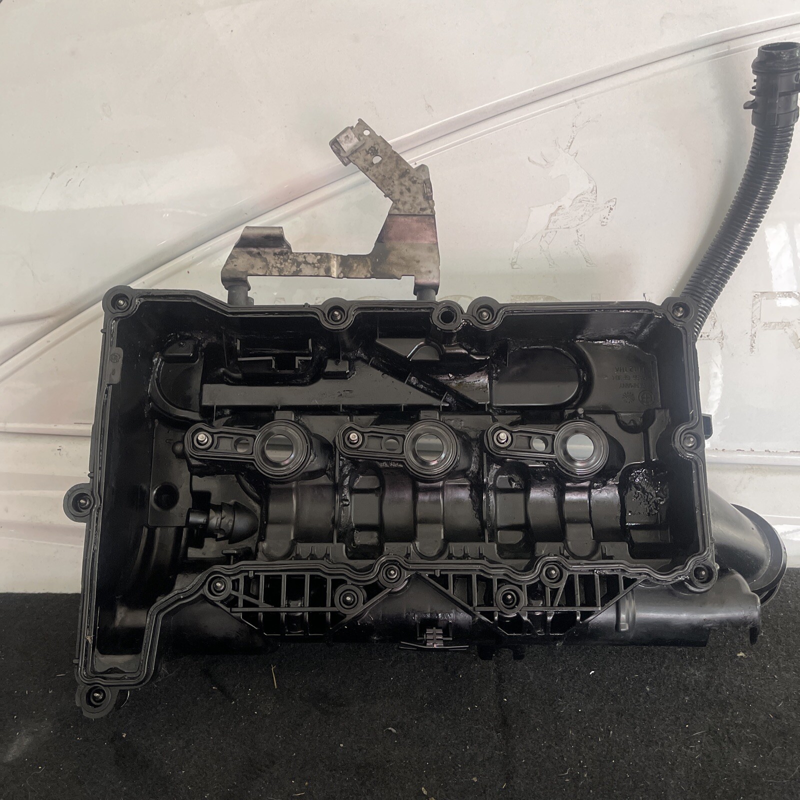 2016 BMW 114d 1.5 D Rocker Cover 8511342 B37 for sale online | eBay