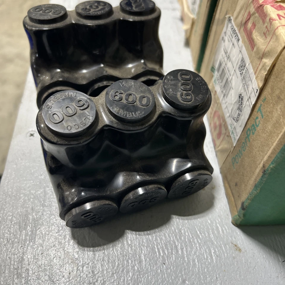 Ilsco 600 Kcmil 2- 3 Port Terminal Block Lot of 2 New Surplus - Image 2 of 2