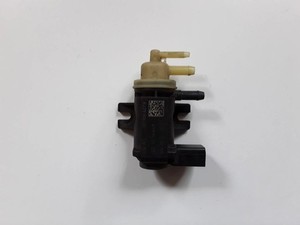 Volkswagen PASSAT B6 2008 Diesel 103kW Turbolader Druckwandler Magnetventil