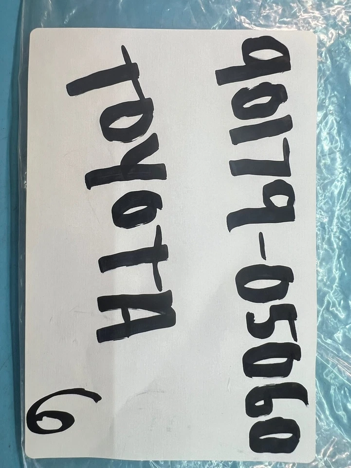 Фиксатор облицовки крыла 6 люверсов зажим для Toyota Lexus 90179-05060 - Изображение 2 из 2