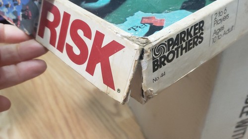 Vintage 1980 RISK War Board Game - Parker Brothers - Picture 10 of 10