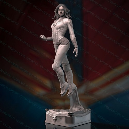 1/24 Scale Captain Marvel Girl Nsfw Uncolored Unassembled Resin Model Toy Kit - Picture 9 of 10