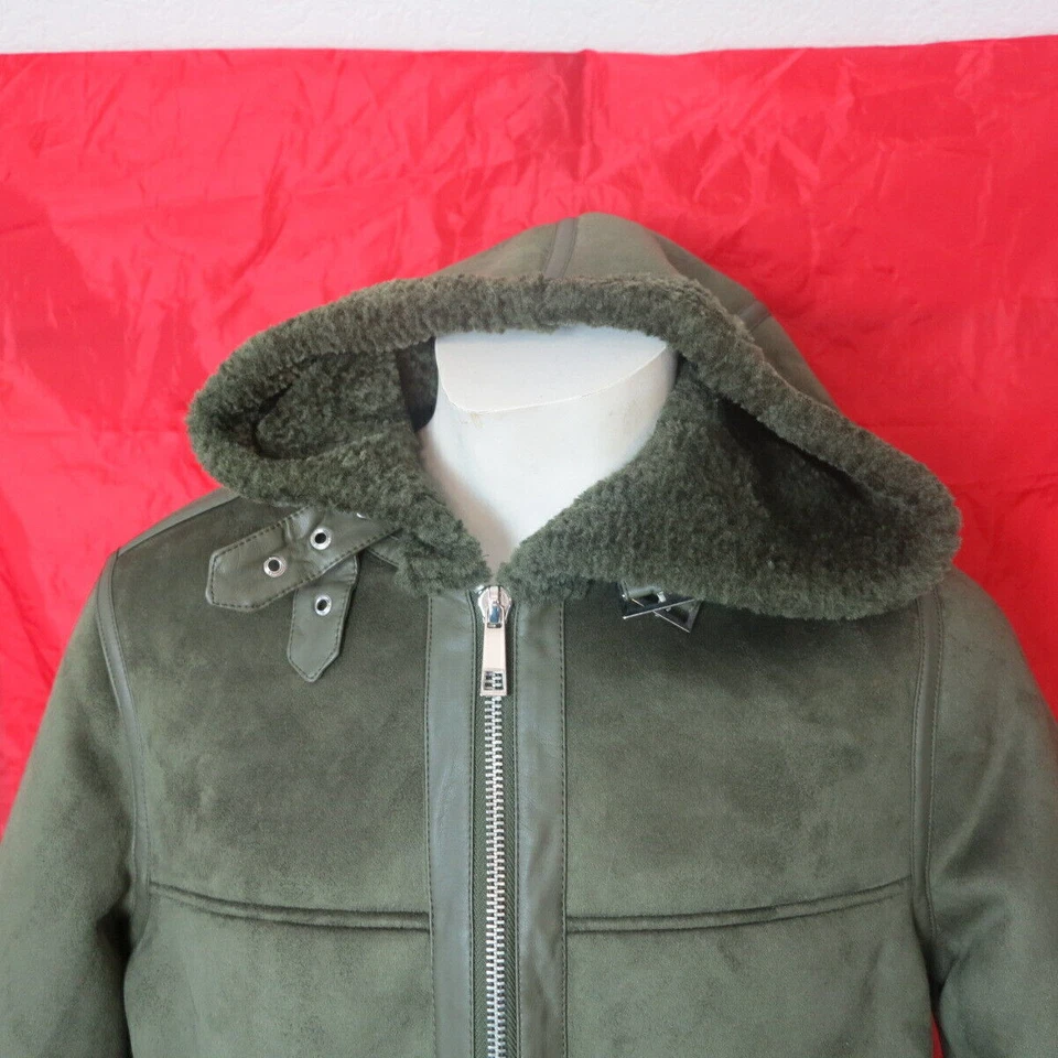 C&A Winterjacke gefütterte Jacke Kurzjacke Gr. 44  Grün Oliv Damen Herren - Bild 2 von 4