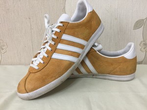 gazelle mustard yellow