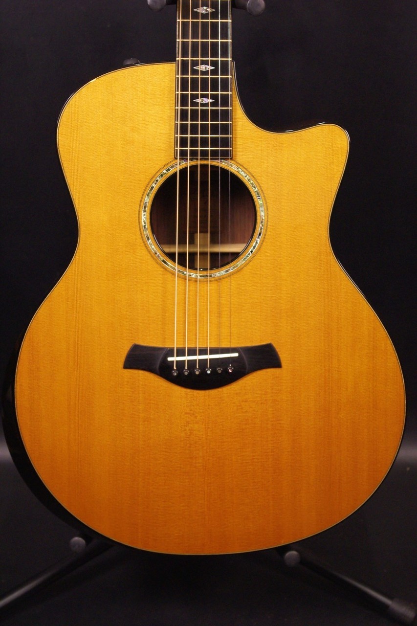 R.Taylor Style-1 Natural with hard case 2007