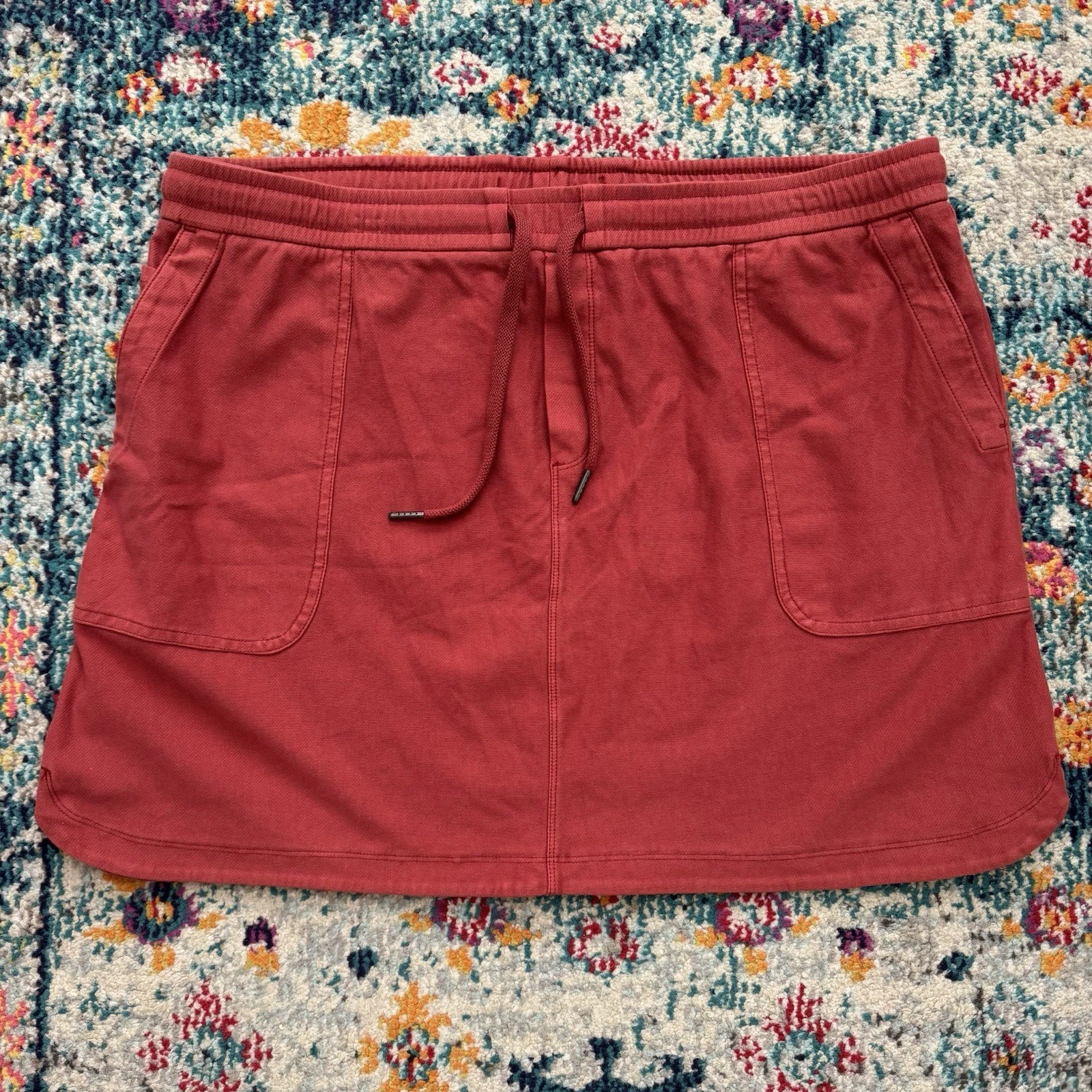Athleta Farallon Skirt Women’s XL Red Drawstring Pockets Cotton Blend Casual
