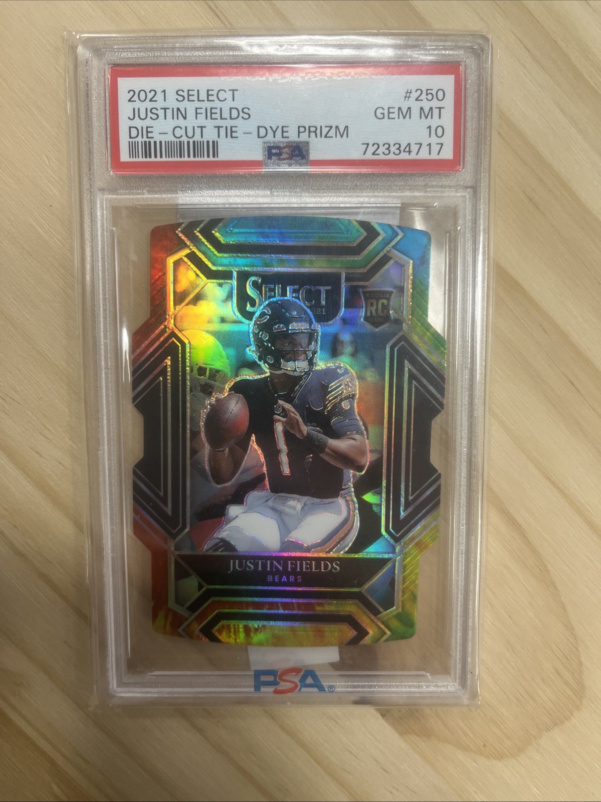 2021 Panini Select Club Level Justin Fields #250 Tie-Dye Prizm Die-Cut /25 (RC)