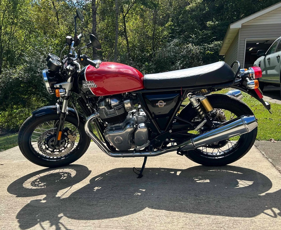 Royal Enfield Interceptor 650 2019 Foto 3 de 4