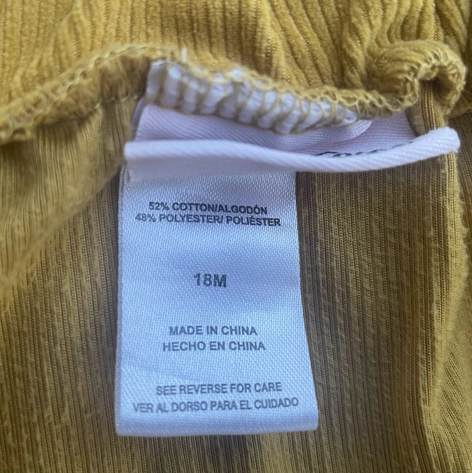 Little Lass Baby Girl Size 18M Mustard Yellow Pull on Skirt Accent Buttons flaw - Image 4 of 4