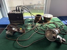 Speedotron D1604LV Brown Line Studio Strobe Light With M11 And ME3R With Bulbs